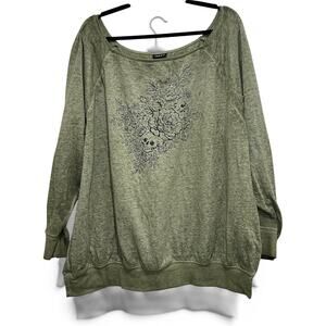Torrid Skull Floral Print Lightweight Sweatshirt in Sage Green Women's 3 3X